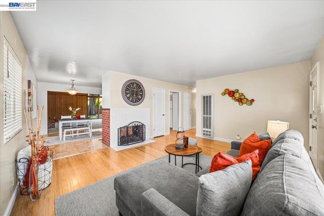 40152 Margery Ct, Fremont, CA 94538