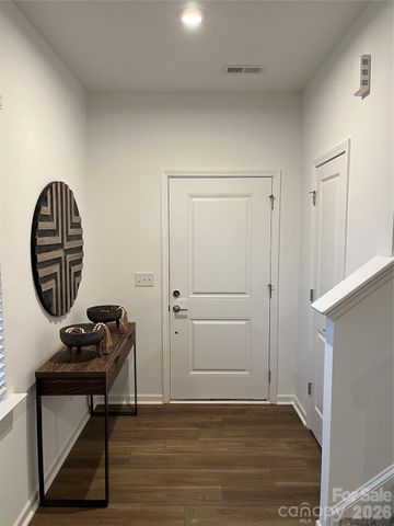 11549 Glasden Road, Charlotte, NC 28278