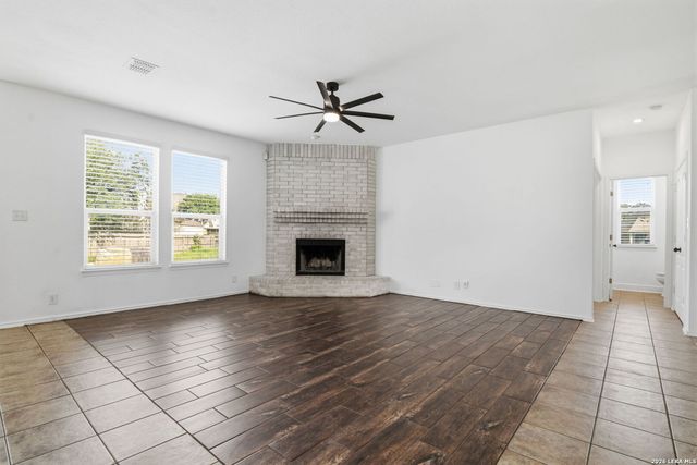 113 EARHART LN, Cibolo, TX 78108