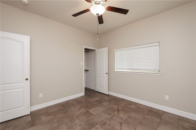 2225 Crystal Bay Dr, Corpus Christi, TX 78414