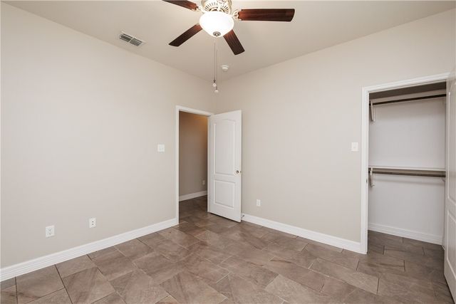 2225 Crystal Bay Dr, Corpus Christi, TX 78414