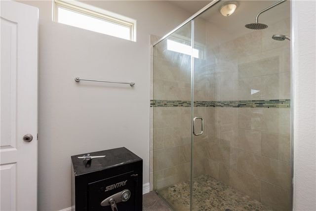 2225 Crystal Bay Dr, Corpus Christi, TX 78414