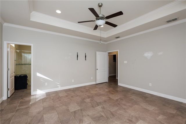 2225 Crystal Bay Dr, Corpus Christi, TX 78414