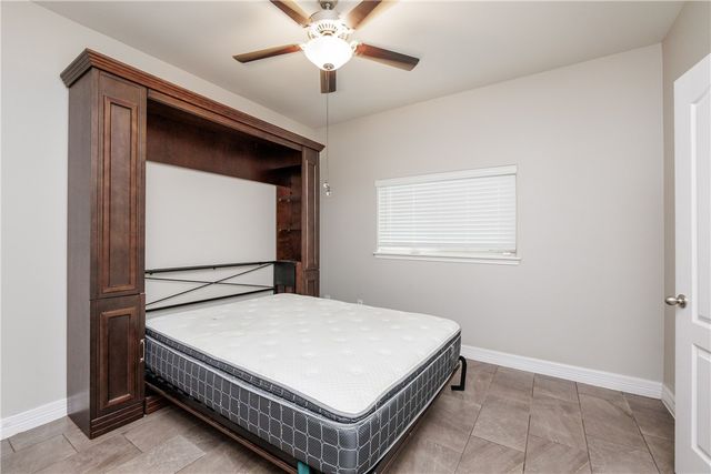 2225 Crystal Bay Dr, Corpus Christi, TX 78414