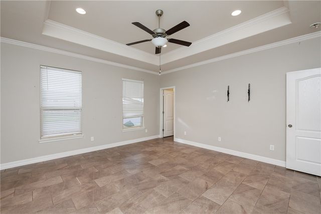 2225 Crystal Bay Dr, Corpus Christi, TX 78414