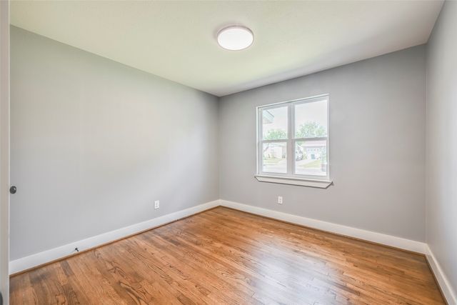 3130 Healey Drive, Dallas, TX 75228