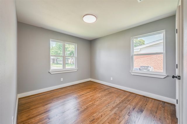 3130 Healey Drive, Dallas, TX 75228