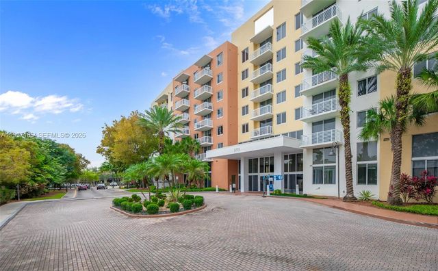 2775 NE 187th Street 215, Aventura, FL 33180