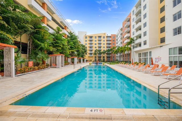 2775 NE 187th Street 215, Aventura, FL 33180