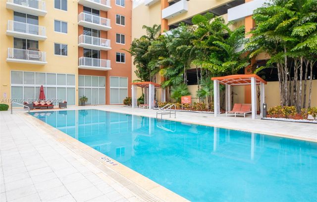 2775 NE 187th Street 215, Aventura, FL 33180