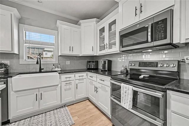 12725 N Overbrook Drive, Platte City, MO 64079