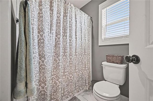 12725 N Overbrook Drive, Platte City, MO 64079