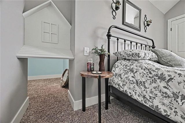 12725 N Overbrook Drive, Platte City, MO 64079