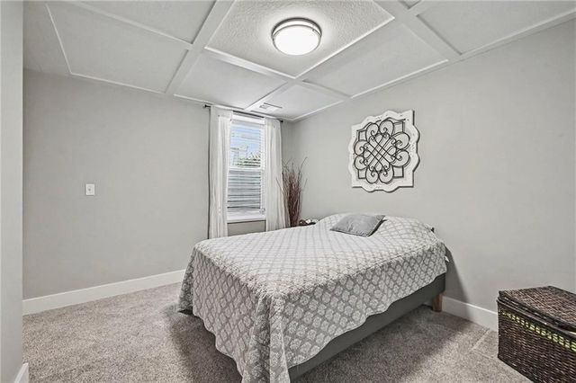 12725 N Overbrook Drive, Platte City, MO 64079