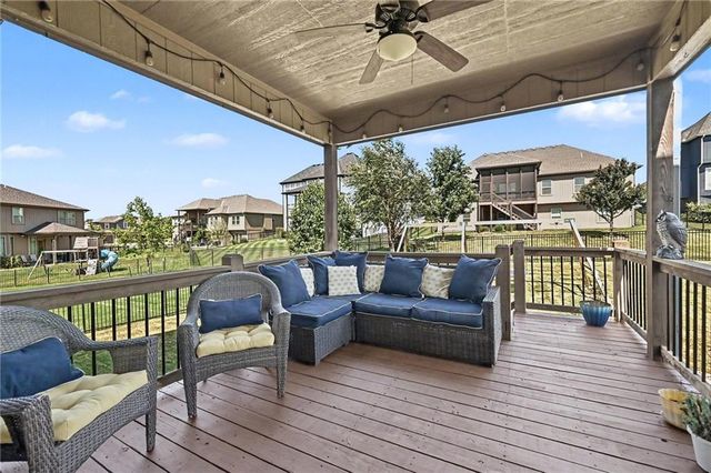 12725 N Overbrook Drive, Platte City, MO 64079