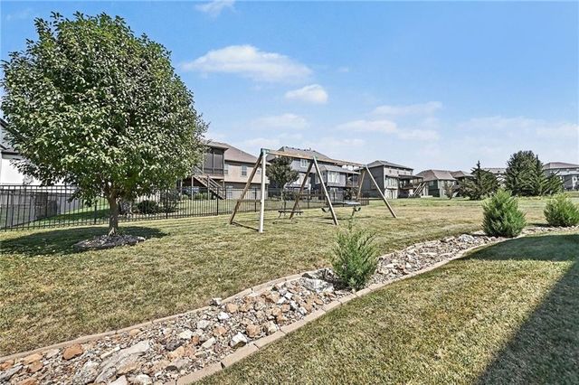 12725 N Overbrook Drive, Platte City, MO 64079