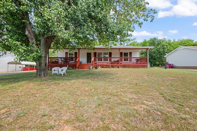 2887 Gusty Ln, Clarksville, TN 37043