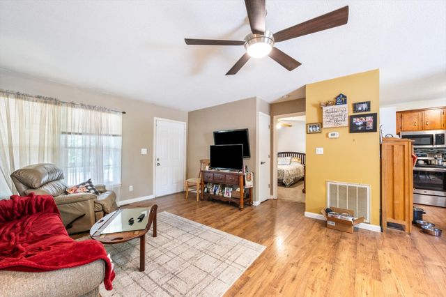 2887 Gusty Ln, Clarksville, TN 37043