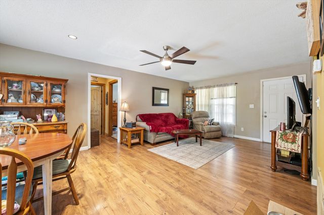 2887 Gusty Ln, Clarksville, TN 37043