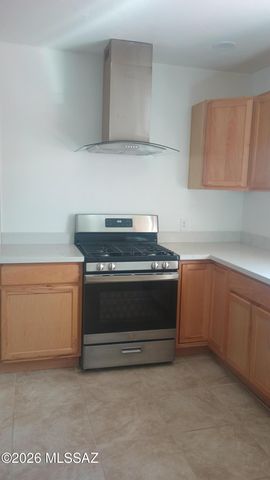 1401 E 13th Street, Tucson, AZ 85719