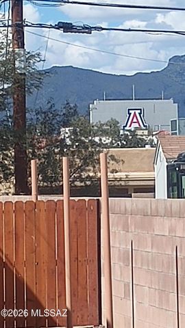 1401 E 13th Street, Tucson, AZ 85719