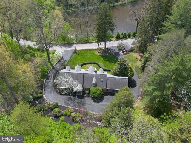 415 DOVE LAKE RD, Gladwyne, PA 19035