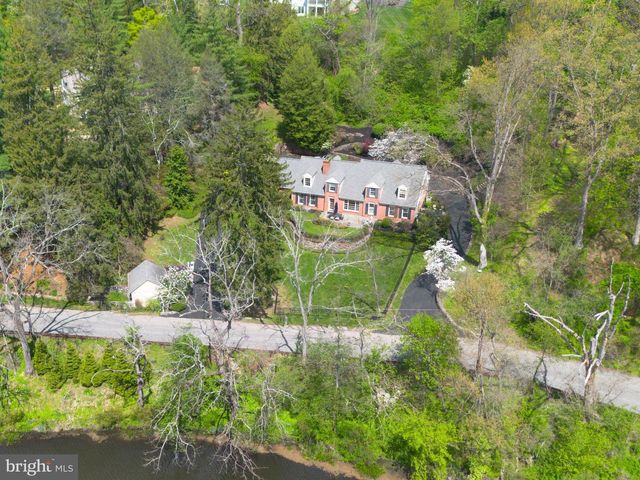 415 DOVE LAKE RD, Gladwyne, PA 19035