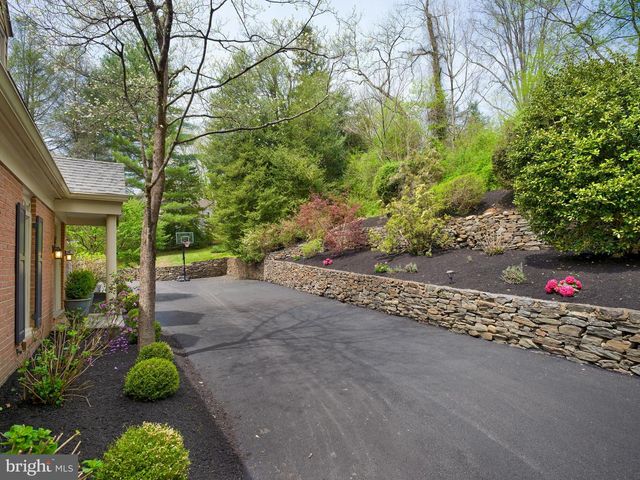 415 DOVE LAKE RD, Gladwyne, PA 19035