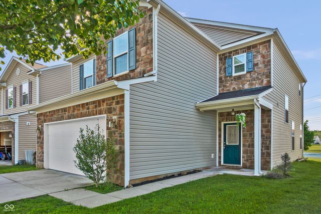 2273 Shadow Bend Drive, Columbus, IN 47201