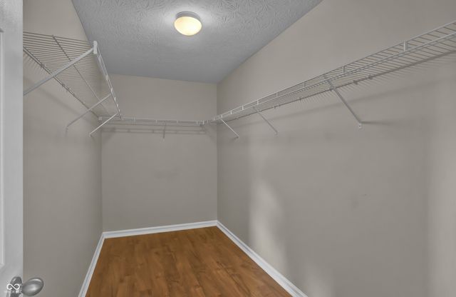 2273 Shadow Bend Drive, Columbus, IN 47201