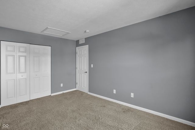 2273 Shadow Bend Drive, Columbus, IN 47201