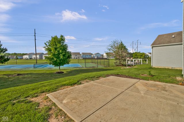 2273 Shadow Bend Drive, Columbus, IN 47201