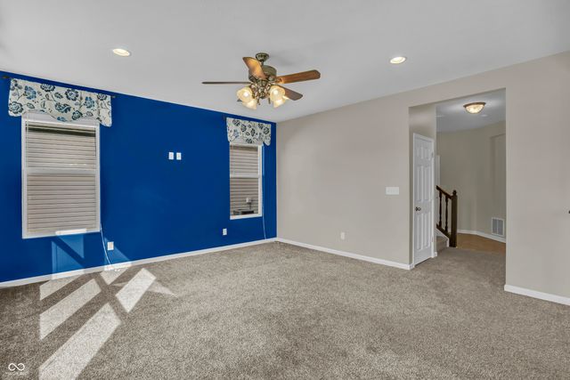 2273 Shadow Bend Drive, Columbus, IN 47201