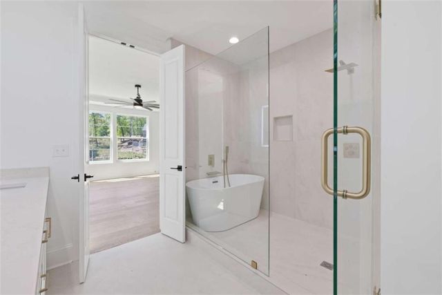 1270 Glen Eagle Drive, Greensboro, GA 30642