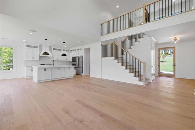 1270 Glen Eagle Drive, Greensboro, GA 30642