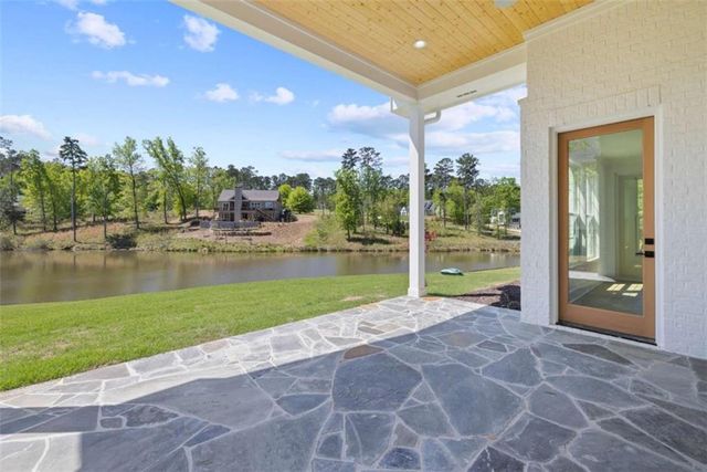 1270 Glen Eagle Drive, Greensboro, GA 30642