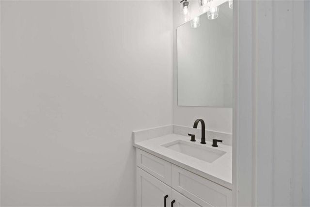 1270 Glen Eagle Drive, Greensboro, GA 30642