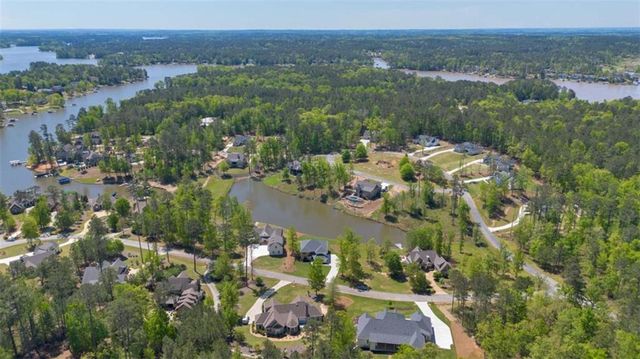 1270 Glen Eagle Drive, Greensboro, GA 30642