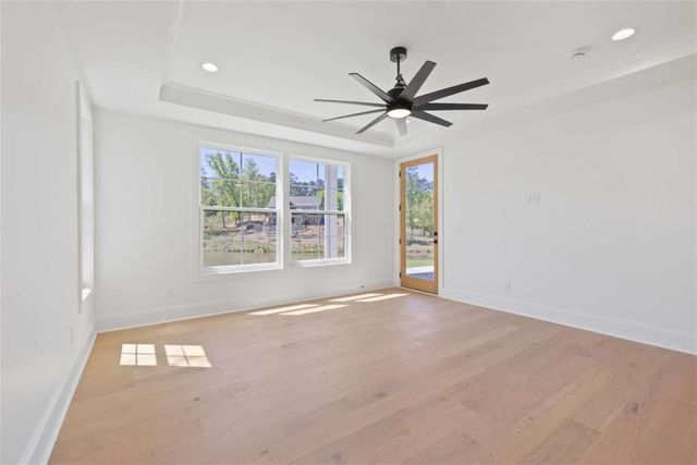 1270 Glen Eagle Drive, Greensboro, GA 30642