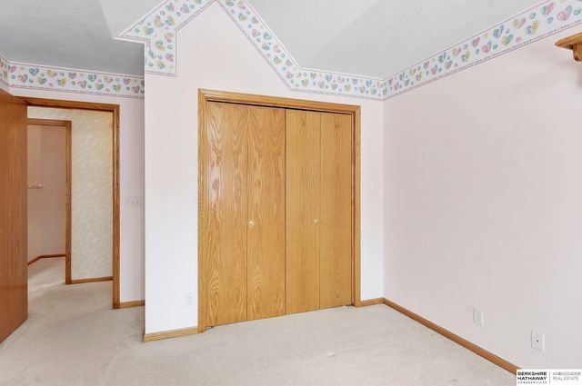 14016 Browne Circle, Omaha, NE 68164