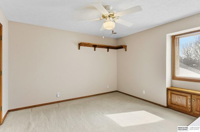 14016 Browne Circle, Omaha, NE 68164