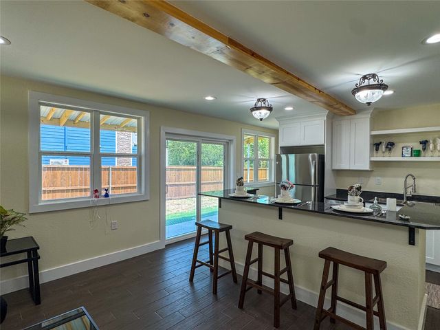 1228 Kennie Drive, Commerce, TX 75428