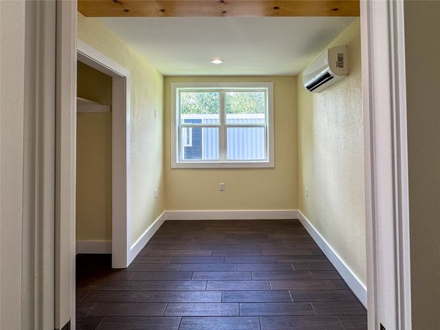 1228 Kennie Drive, Commerce, TX 75428