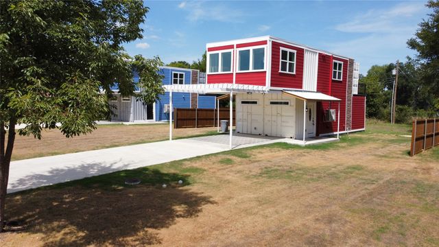 1228 Kennie Drive, Commerce, TX 75428