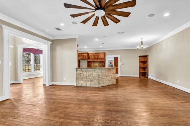 116 McClintock Court, Weatherford, TX 76088