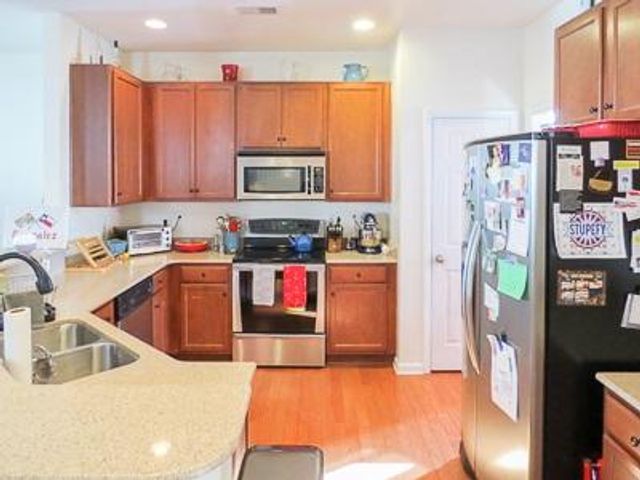 156 Avonshire Drive, Summerville, SC 29483
