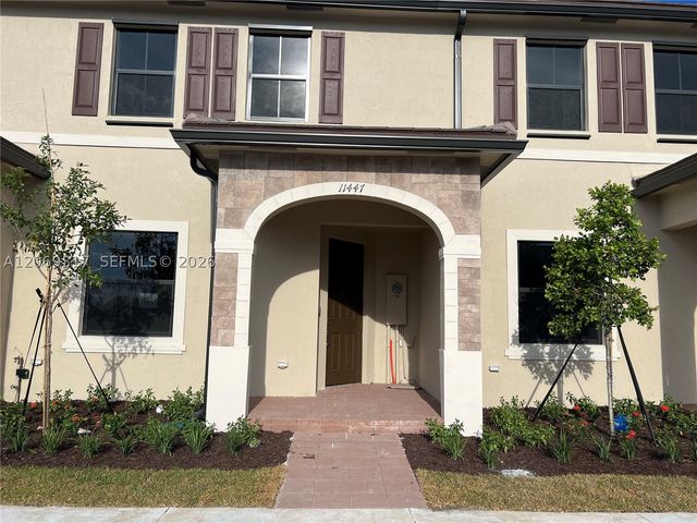 11447 W 34th Ct, Hialeah, FL 33018