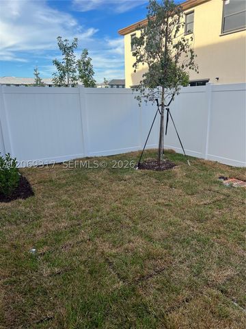 11447 W 34th Ct, Hialeah, FL 33018