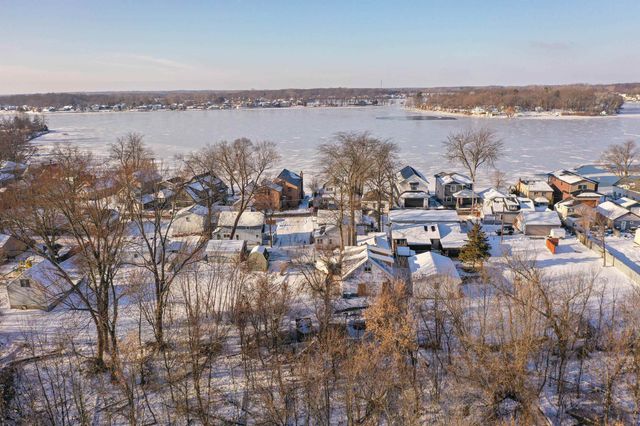 2040 Linden Street, Fenton Twp, MI 48430