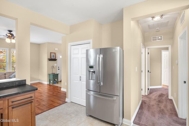 17 Krug Place, Cohoes, NY 12047